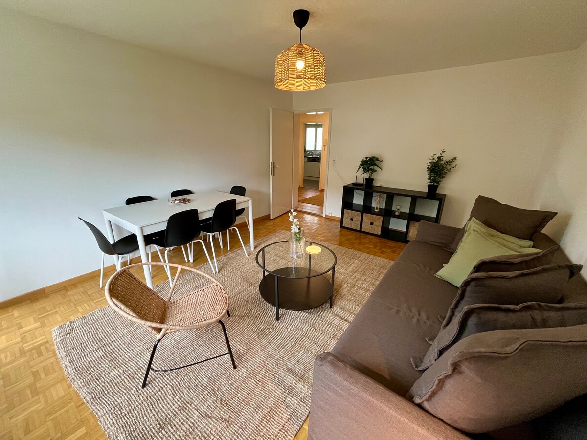 Successful Airbnb property: Urban Stay in Zurich in Albisrieden