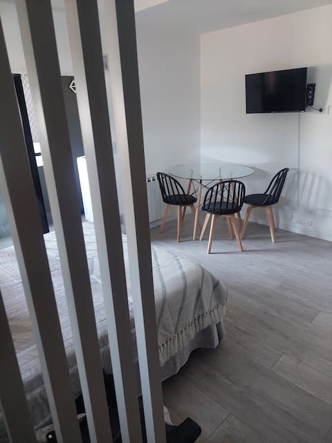 Successful Airbnb property: Av. Alvarez Thomas 970 - Colegiales - City. in Chacarita