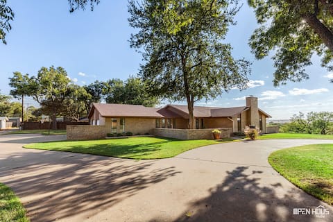 Brazos Haus