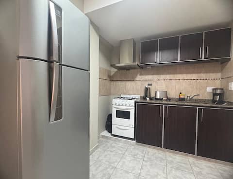 Successful Airbnb property: Warm studio apartment near Plaza Moreno in La Plata
