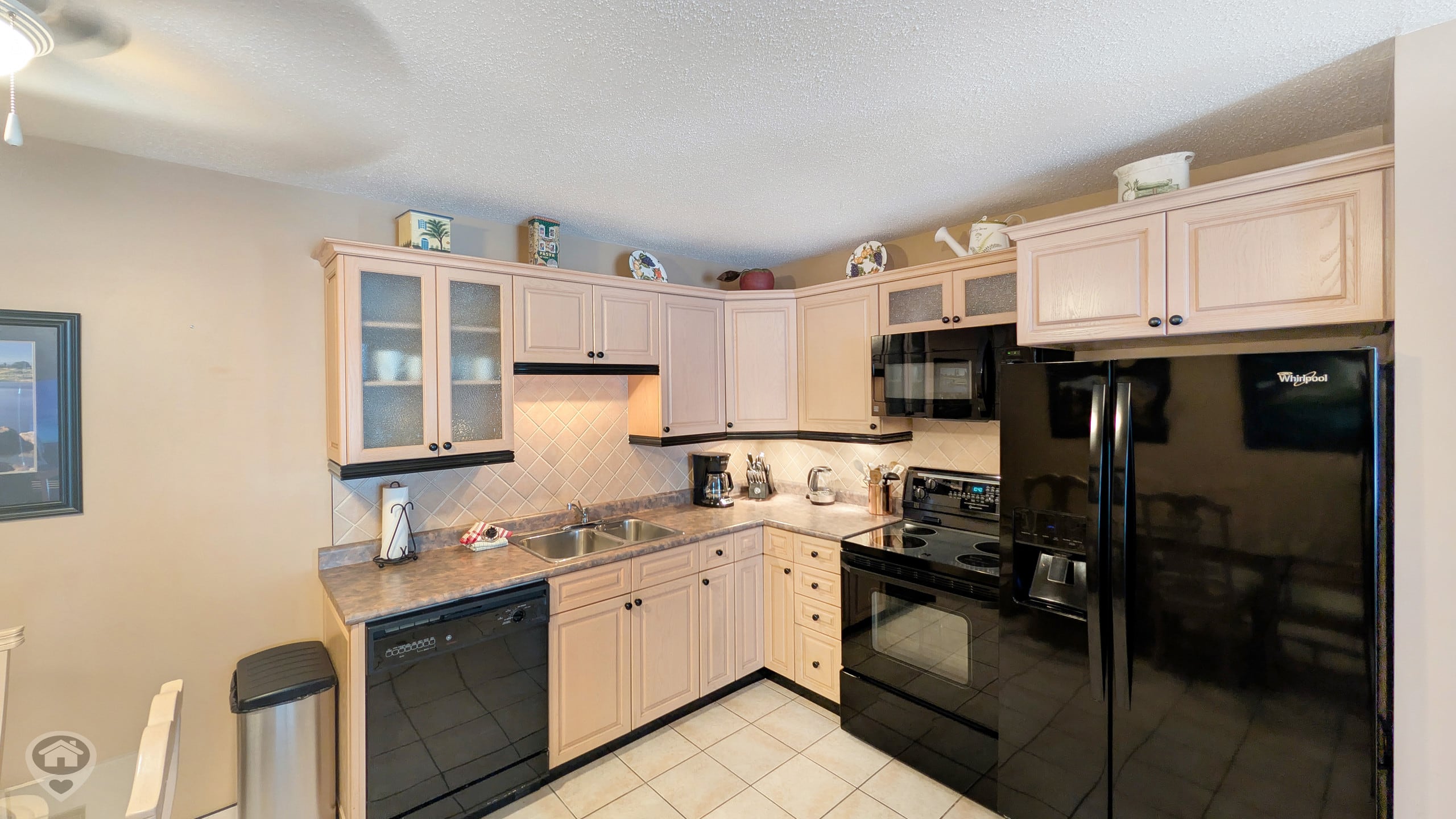Purcell Condo with Balcony Near Ski Slopes - Photo 7
