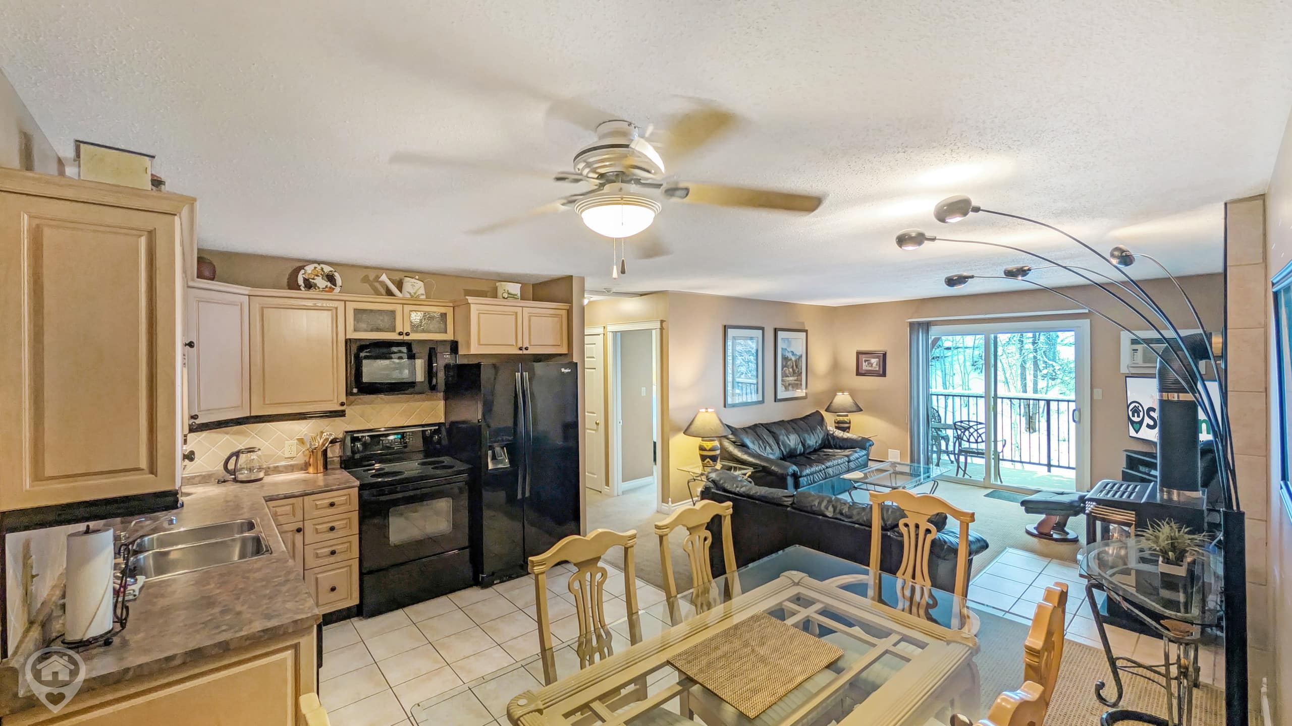 Purcell Condo with Balcony Near Ski Slopes - Photo 4