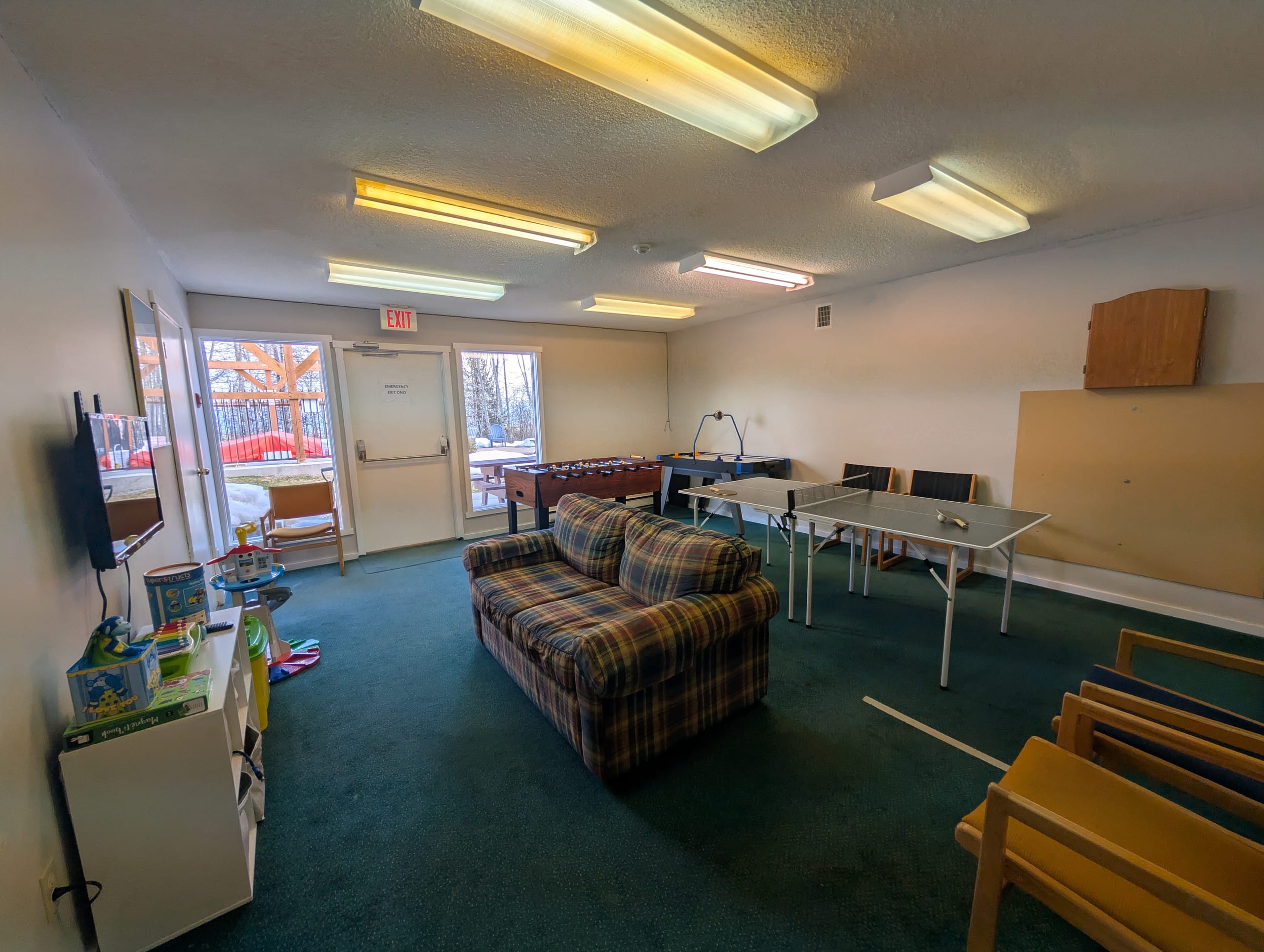 Purcell Condo with Balcony Near Ski Slopes - Photo 19