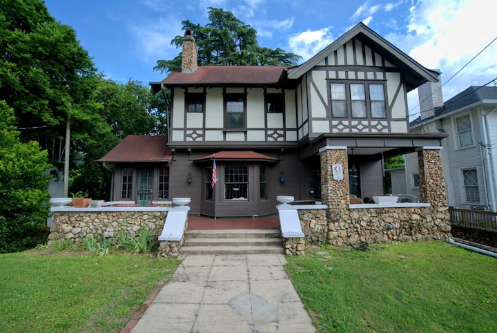 Historic Gem Vulcan Views Dining For 10+ Walkable - バーミンガム, AL