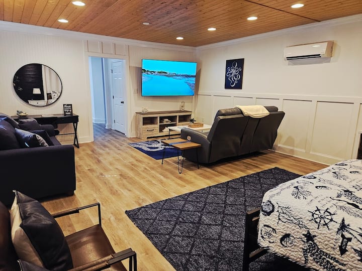 Stylish Studio| Inlet Retreat | Murrells Inlet - サウス・カロライナ州