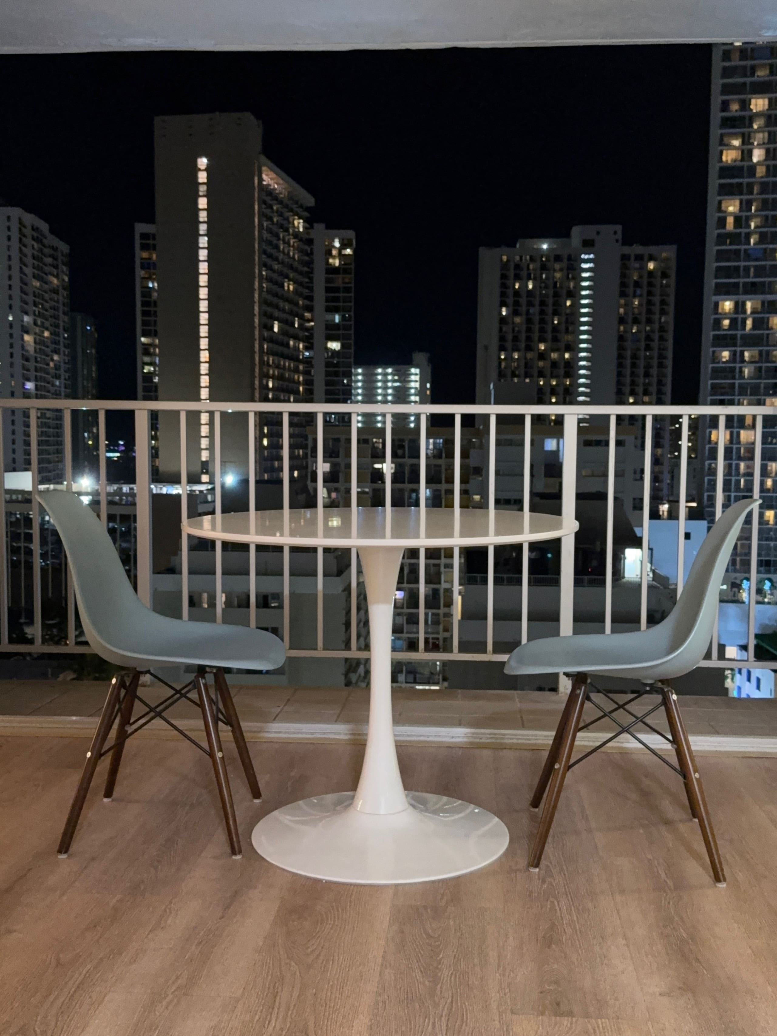 Home in Honolulu · ★4.92 · 1 bedroom · 2 beds · 1 private bath - Image 5