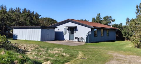 Beautifully located cottage close to the North Sea