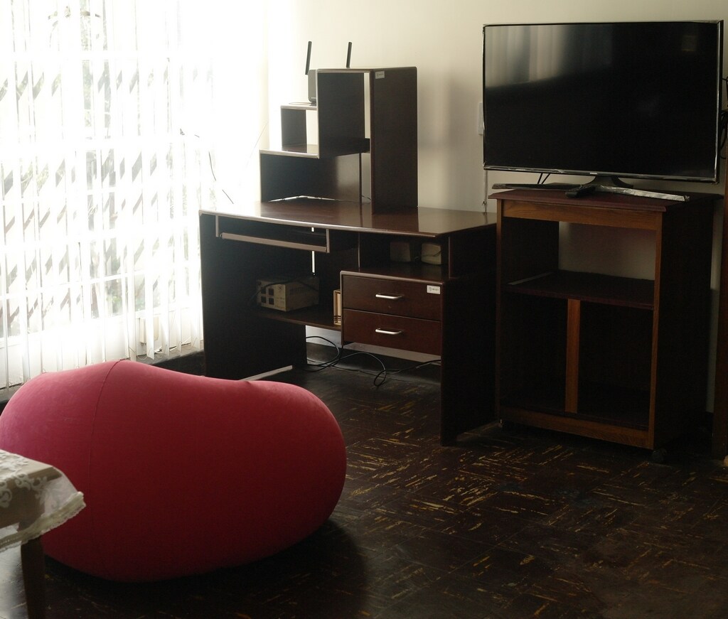 إنترنت الألياف البصرية، مساحة العمل، تلفزيون ذكي، بدون كابل، تلفزيون مفتوح فقط