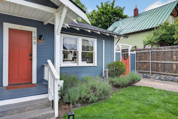 A Stone's Throw | Fir Millhouse - Bend, OR