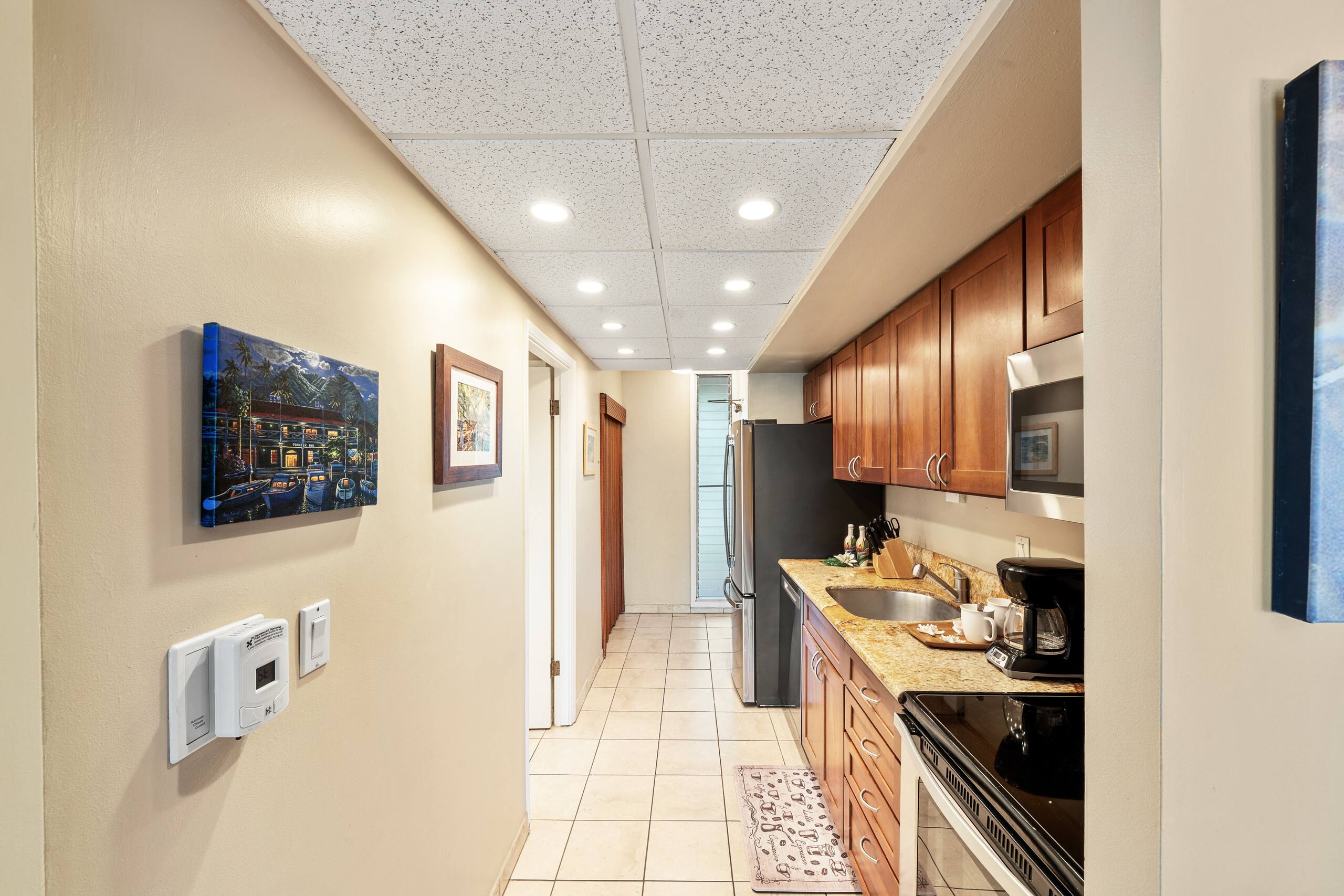 Condo in Lahaina · ★4.5 · 1 bedroom · 2 beds · 1 bath - Image 23