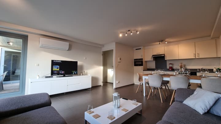 Sans Souci Superior - Ruim, Lichtrijk Appartement - Nieuwpoort