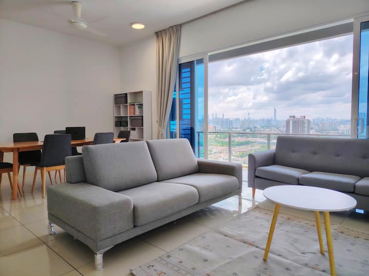 Minimalist Stay (Shared Appartment) - Batu Caves