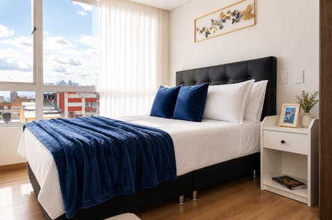 Top Airbnb: Bright loft. 5 stars | El Campín & Movistar. en Teusaquillo