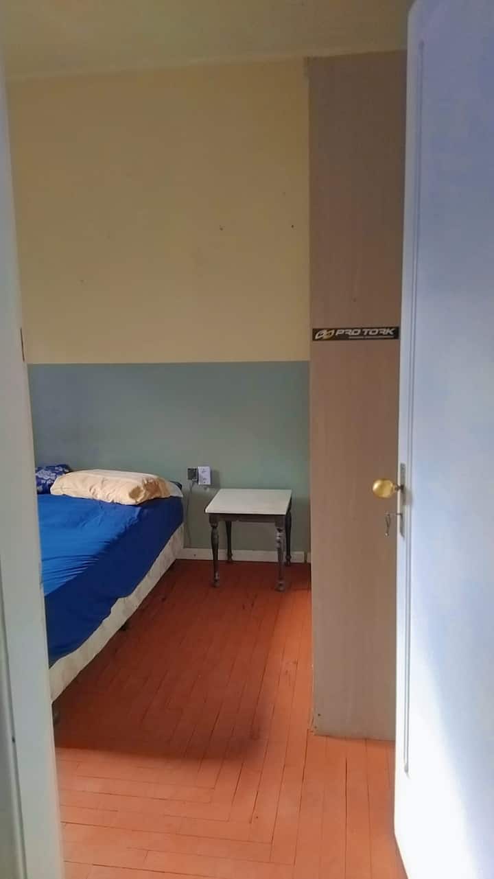 Chumba cha kulala 1
