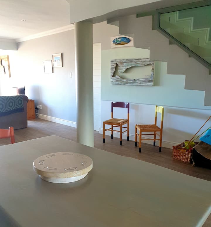 Rolling Blue 
Self - Catering Accommodation - Jeffreys Bay