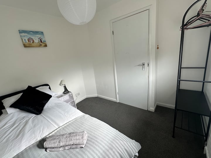 საძინებელი 3