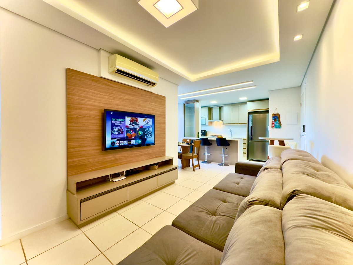 Airbnb em destaque: Apartment 150m from the BEACH Sea View with Pool - Wi-Fi em Balneário Piçarras