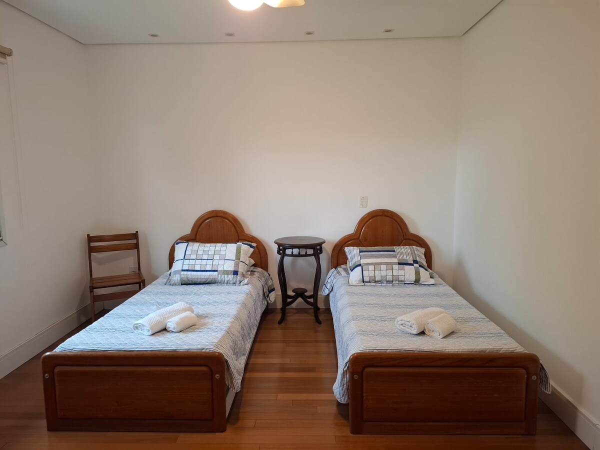 საძინებელი 3