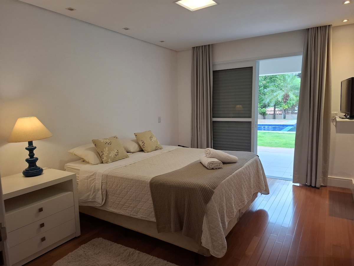 საძინებელი 1