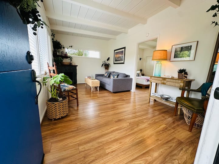 Cozy Cottage With Hot Tub - パシフィック・グローブ, CA