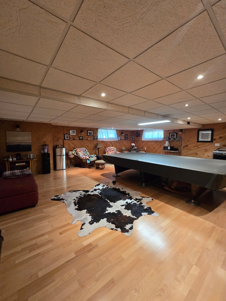 Queen Size Bed & Continental Breakfast - Gran Sudbury
