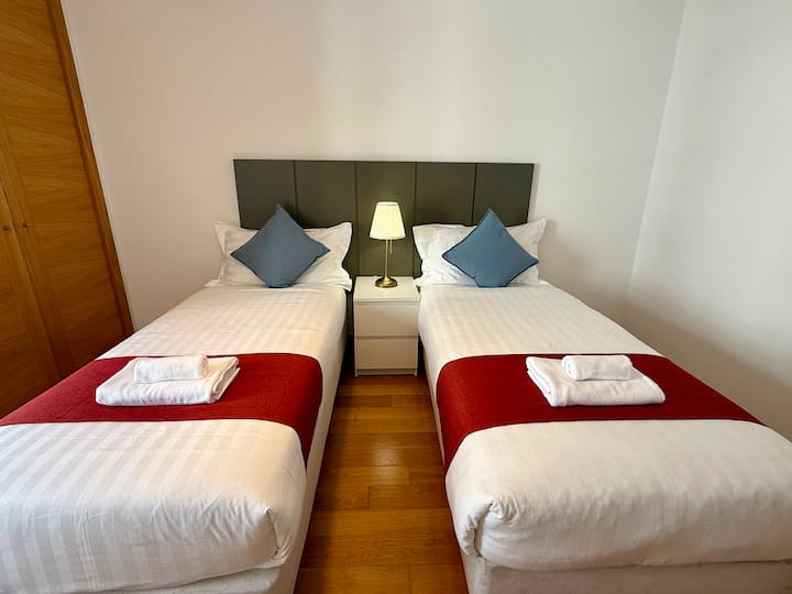 غرفة النوم 2