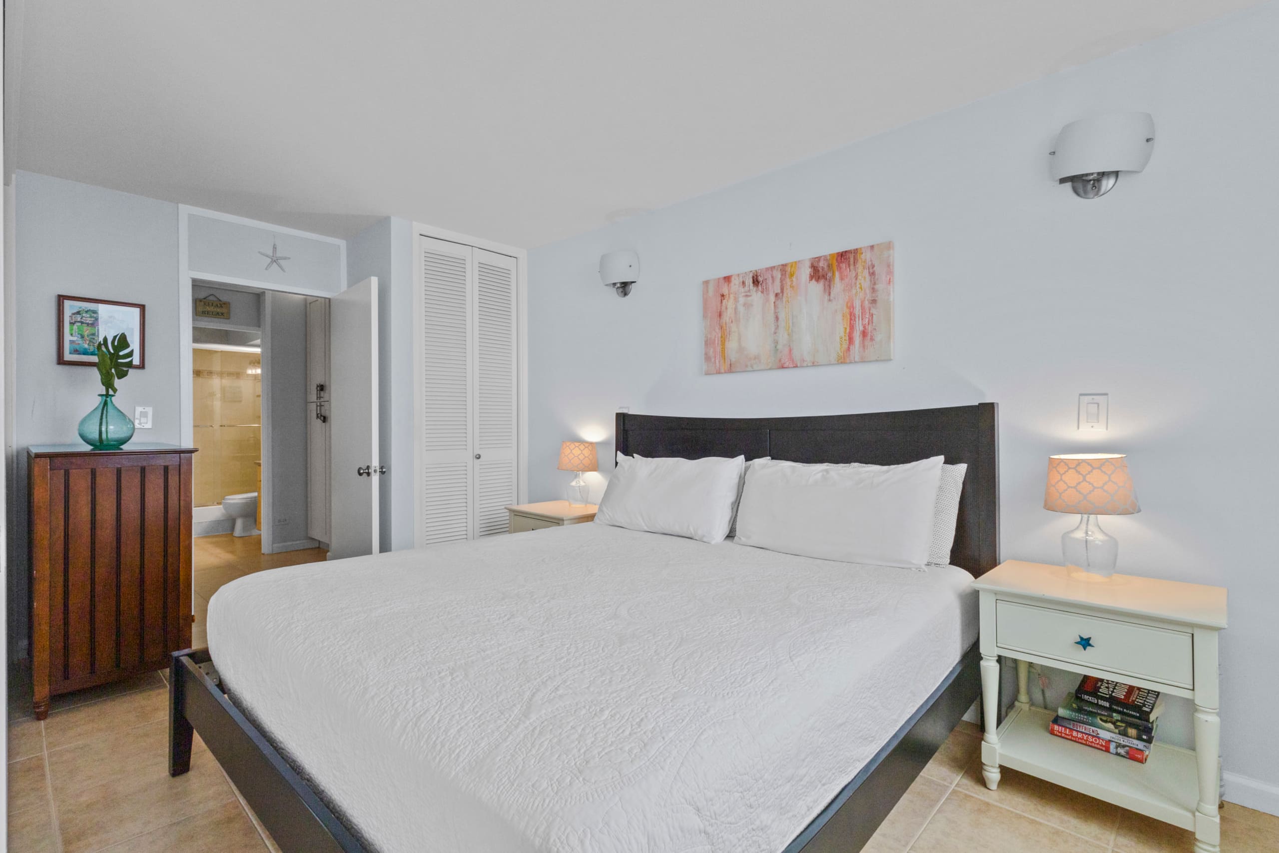 Condo in Honolulu · ★5.0 · 1 bedroom · 2 beds · 1 bath - Image 13