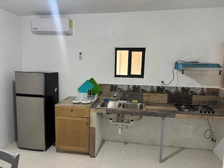 La Paz Suites #3 - Depa Moderno Muy Centrico - Reynosa