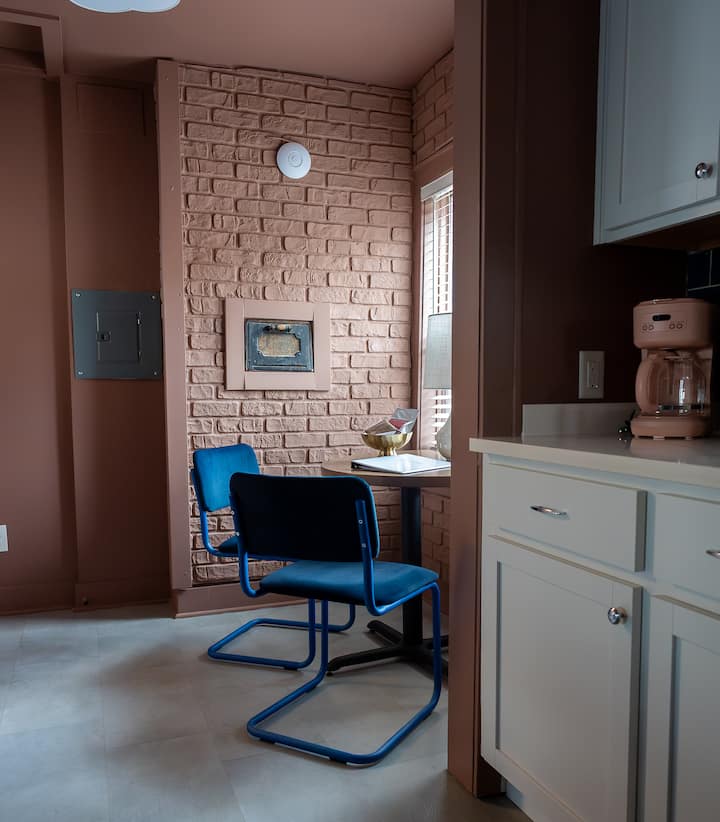 Top rated Valparaiso Airbnb rentals in downtown Valpo Indiana