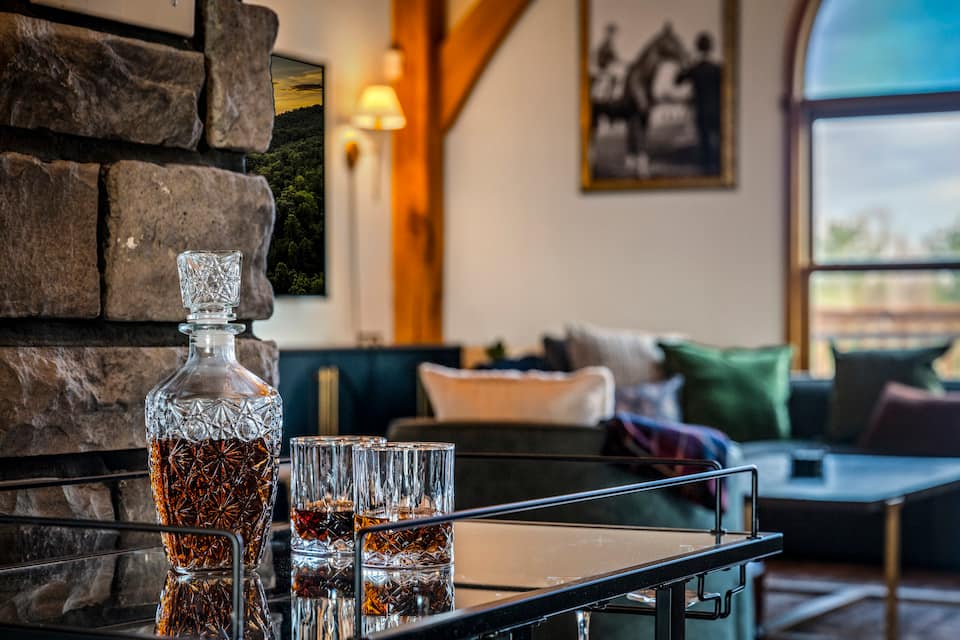 A Kentucky estate with its own speakeasy, Shelbyville, Kentucky, United States, photo 8 of 10