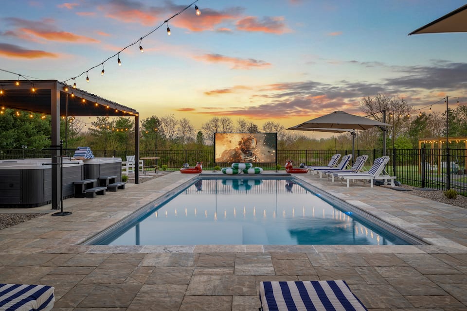 A Kentucky estate with its own speakeasy, Shelbyville, Kentucky, United States, photo 3 of 10