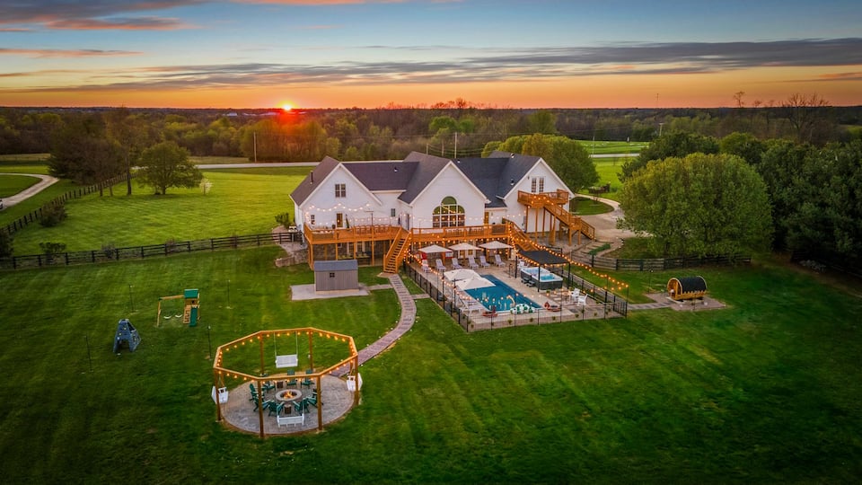 A Kentucky estate with its own speakeasy, Shelbyville, Kentucky, United States, photo 1 of 10