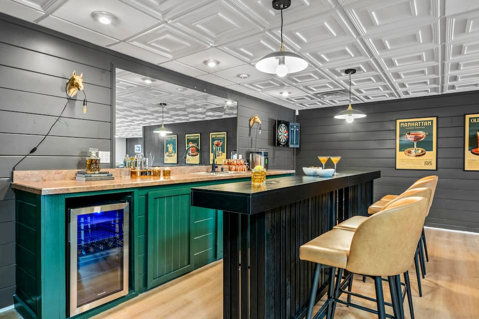 A Kentucky estate with its own speakeasy, Shelbyville, Kentucky, United States, photo 2 of 10