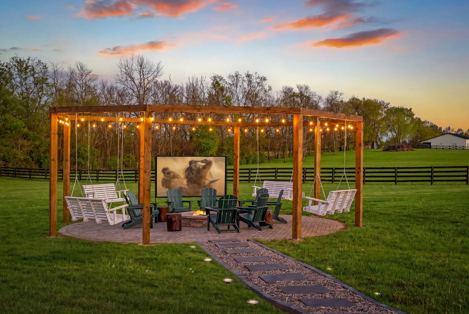 A Kentucky estate with its own speakeasy, Shelbyville, Kentucky, United States, photo 4 of 10