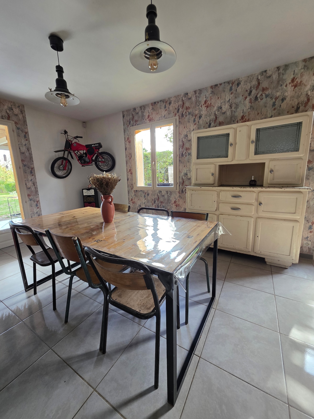 Всекидневна