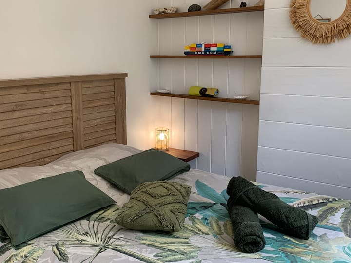 Chambre Cosy Avec Jacuzzi Chauffé - Saint Joseph