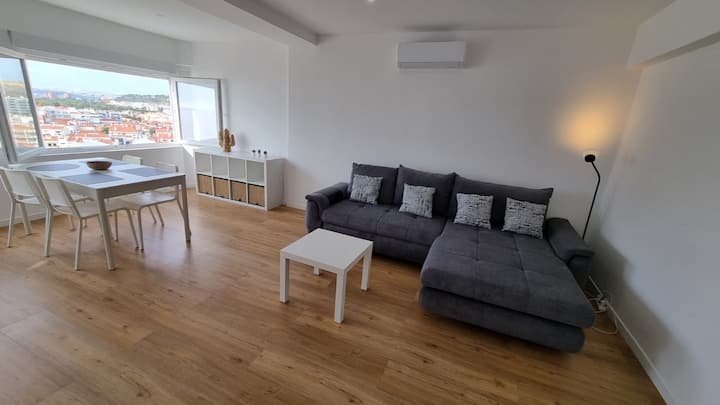 Sunset Beach Apartment With Pool - Costa da Caparica