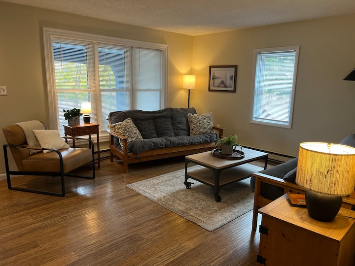 غرفة المعيشة 1