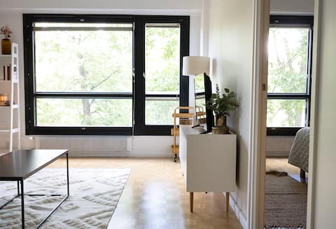 Top performing Airbnb: Central 2BR apartment with Balcony in Kluuvi
