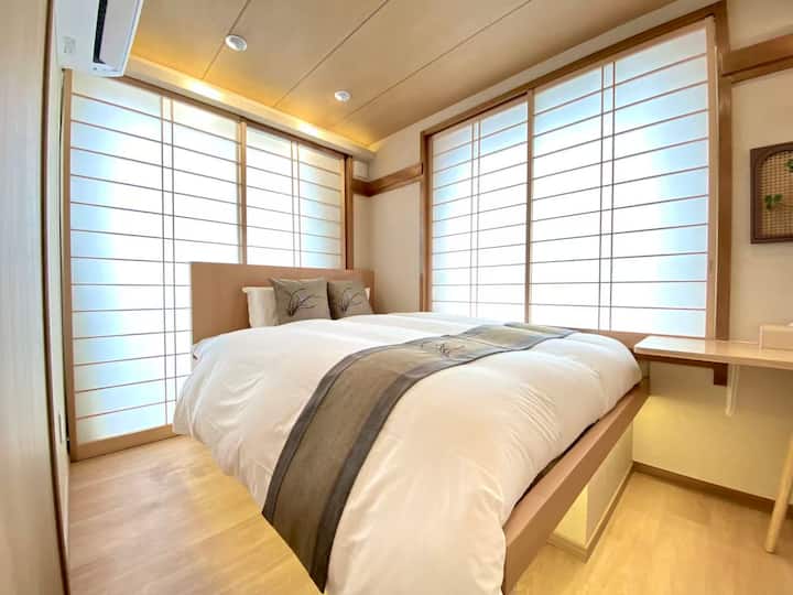 غرفة النوم 1