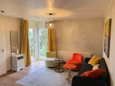 Top performing Airbnb: Peaceful Studio | Free Parking | City & Nature in Lausanne