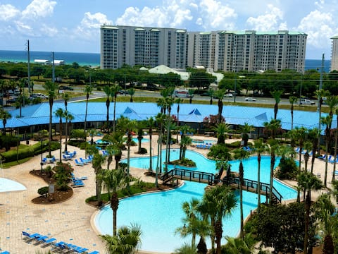 Successful Airbnb property: Two King BR, Beautiful Resort Pool, Gulf View in Destin