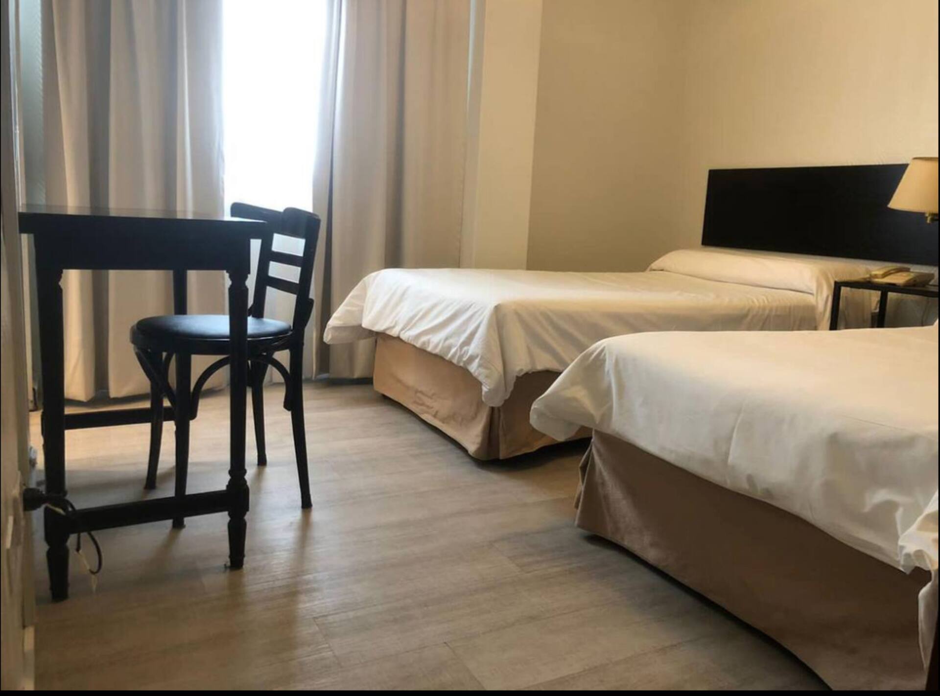 Hotel room-style apartment in Balvanera