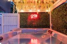 Private Hot Tub