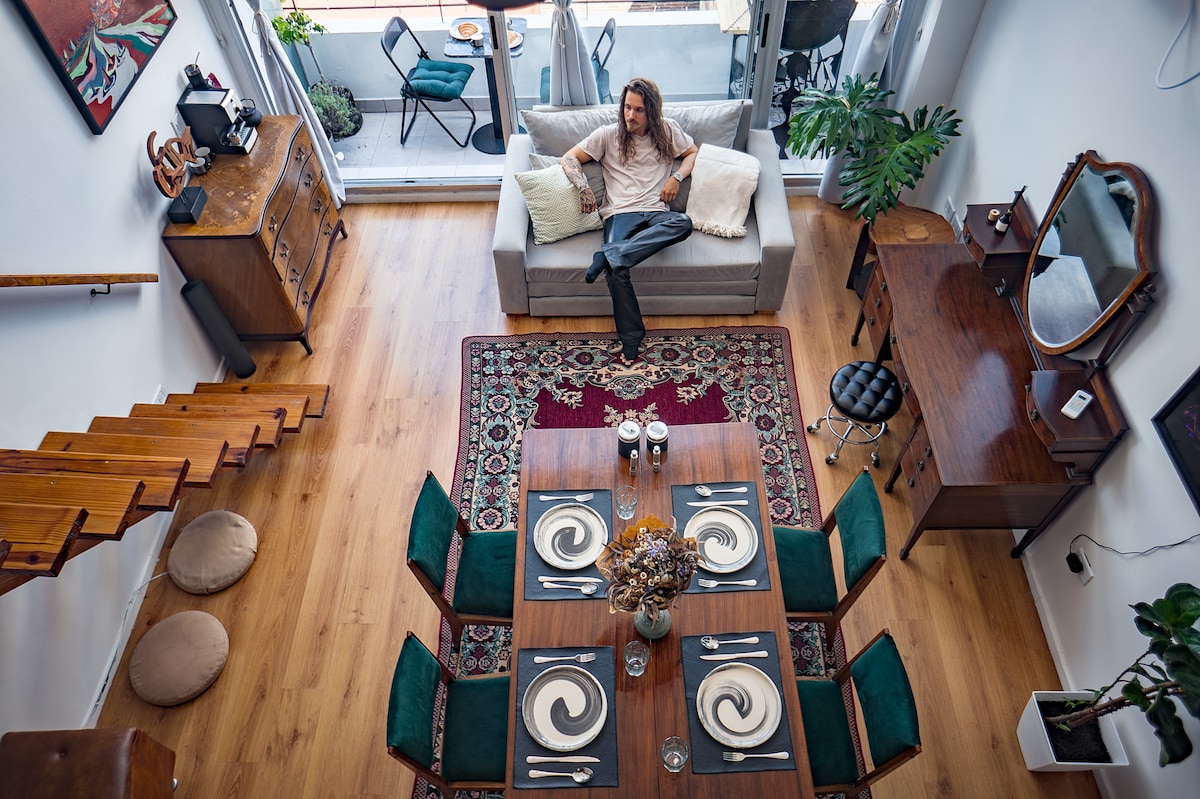 Popular Airbnb listing: Boutique Loft • Palermo Hollywood/Soho Aura Suites in Comuna 14