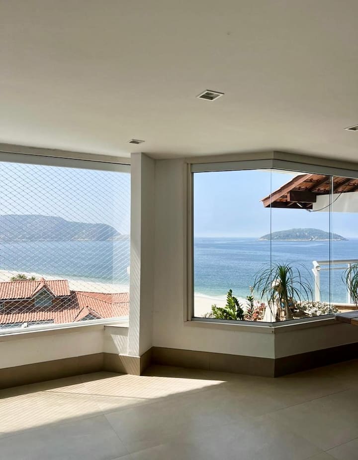 Casa Camboinhas: Vista Mar, Piscina E 12 Hóspedes - Niterói
