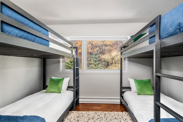 Bring the kids or the ones who are kids at heart! The updated bathroom is just steps away in the hallway. 