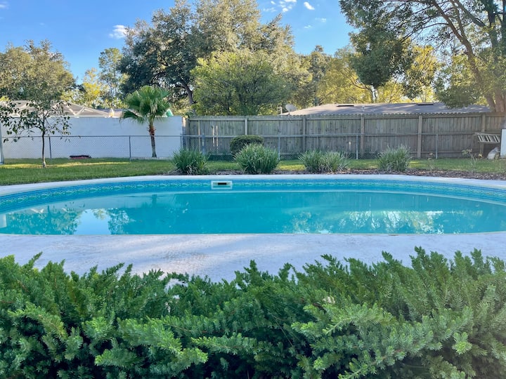 Gainesville Bungalow - Gainesville, FL