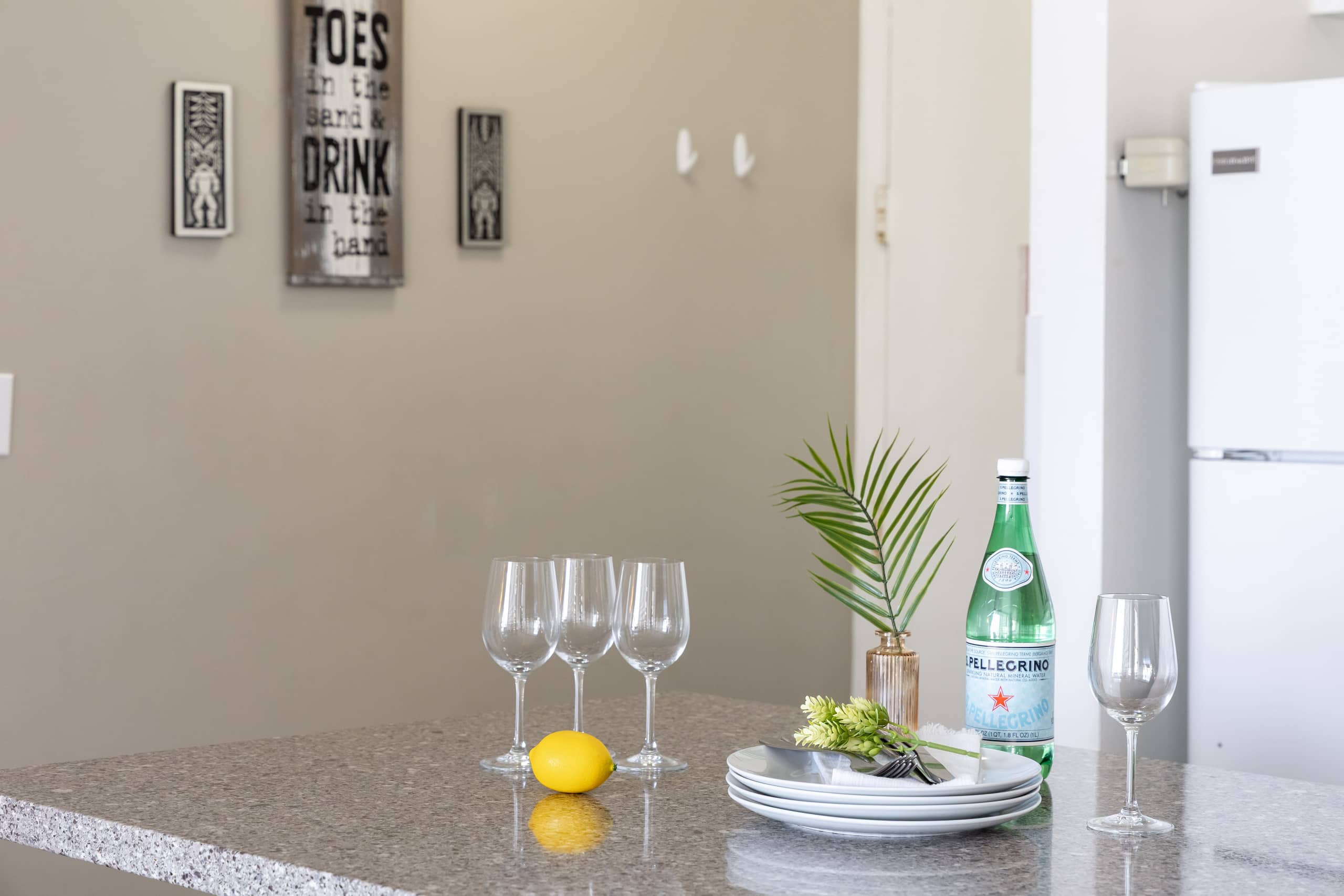 Condo in Honolulu · ★4.77 · 1 bedroom · 3 beds · 1 private bath - Image 24