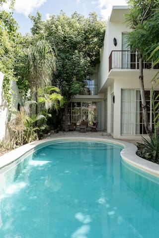 Mareh Property Management managed Airbnb listing 3